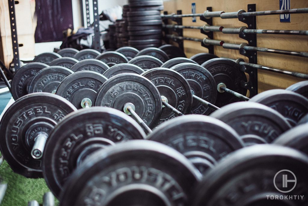 Plenty of barbells Torokhtiy