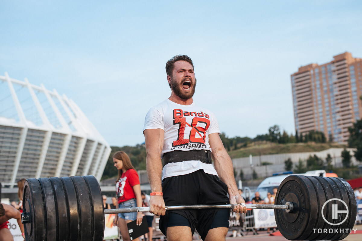 WBCM Deadlifting Athlete