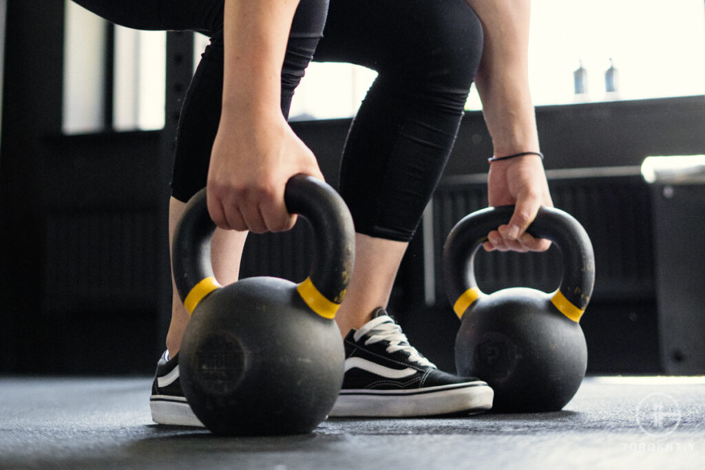 kettlebell leg and back workout