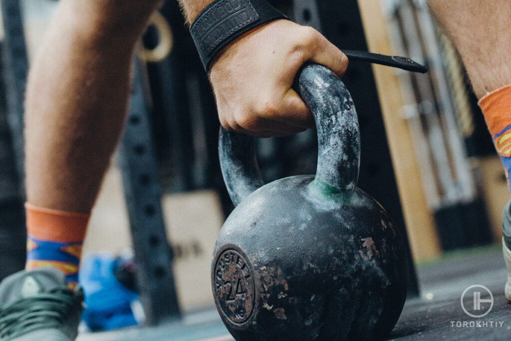 Mens kettlebell leg workout