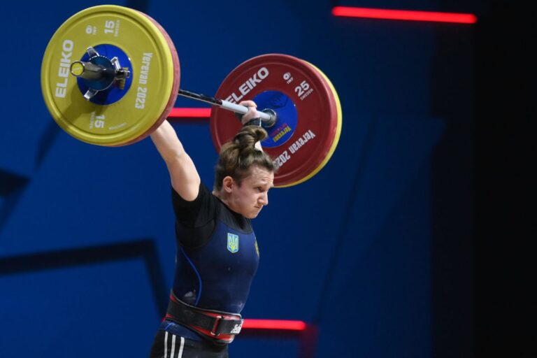 IWF Grand Prix II, Day 5 Recap – Women’s 59 kg: Chinese Shifang Leads the Division’s Ranking, with Canada Lift on the Podium