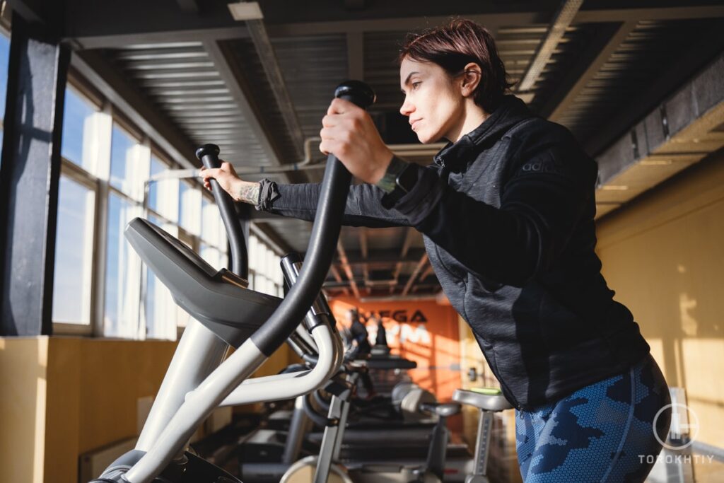 elliptical in gym