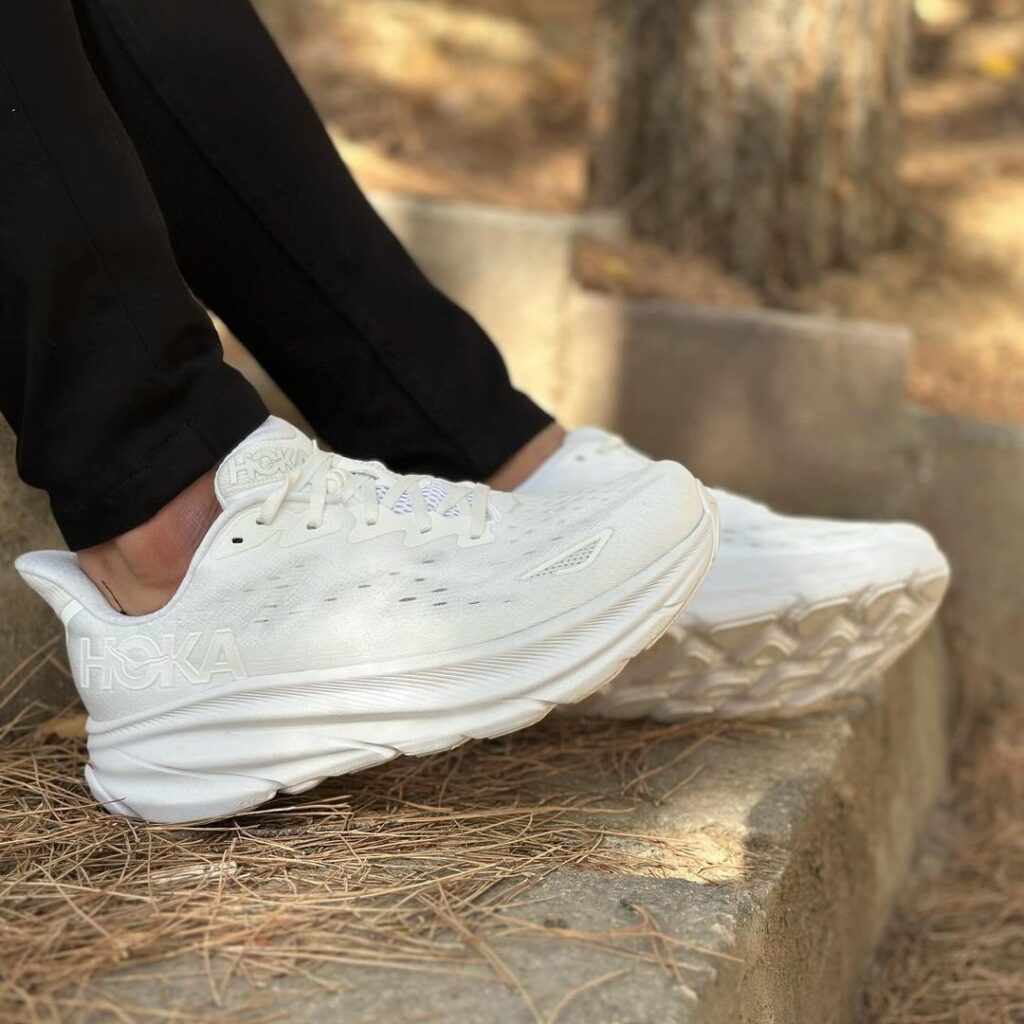 Hoka Clifton 9 instagram