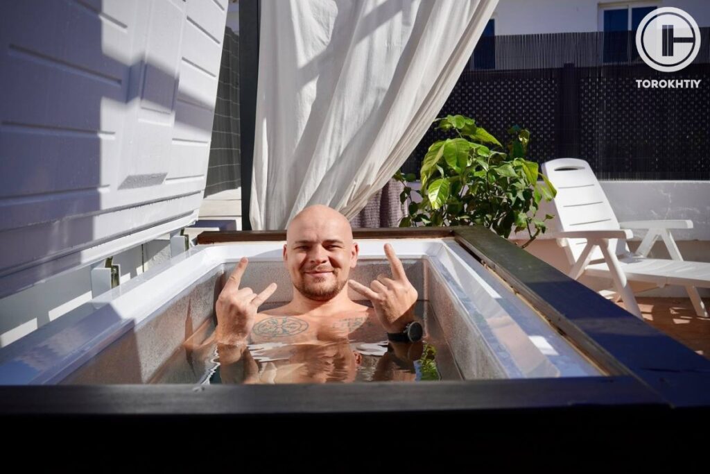 Man Recovery in Ice Bath