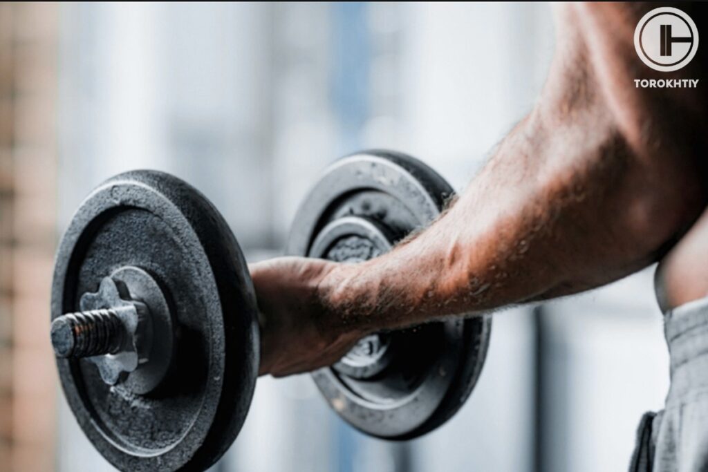 Performing Curls Exercise