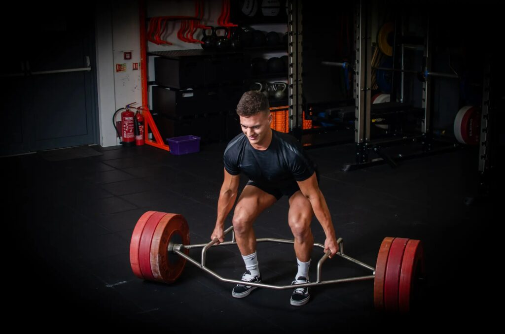 Trap Bar deadlifting