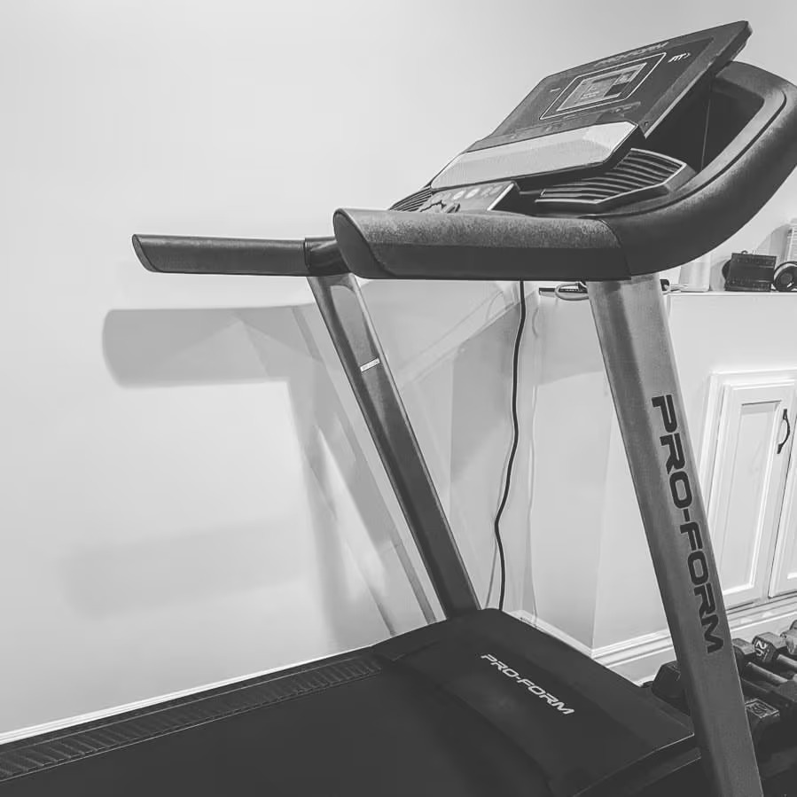 Carbon T7 Treadmill instagram