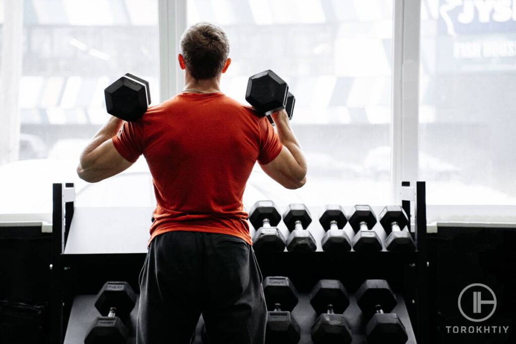 dumbbells in gym