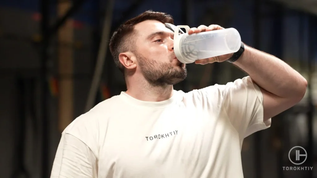 athlete drinks supplement drink