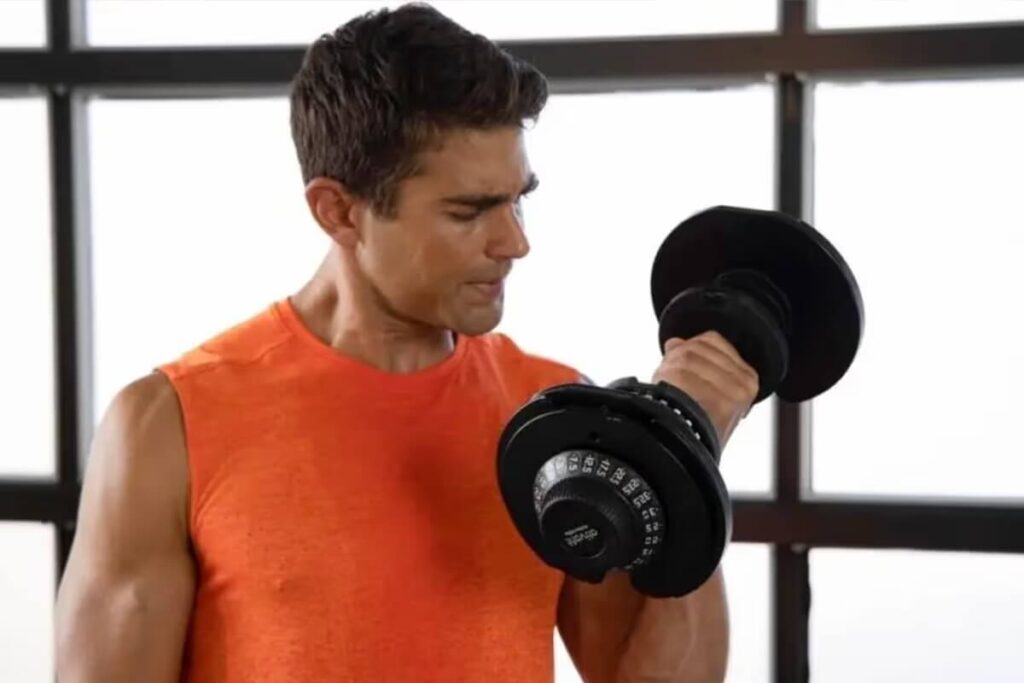 Adjustable Dumbbell in Use