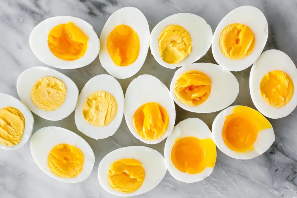 cutted eggs 