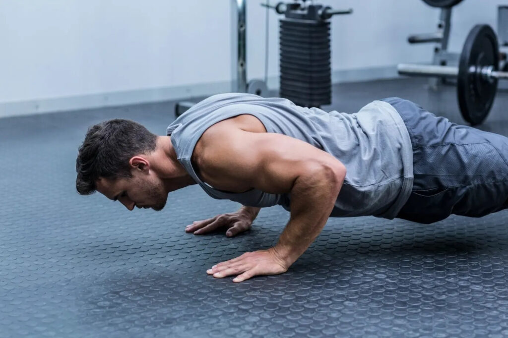 push ups in gym