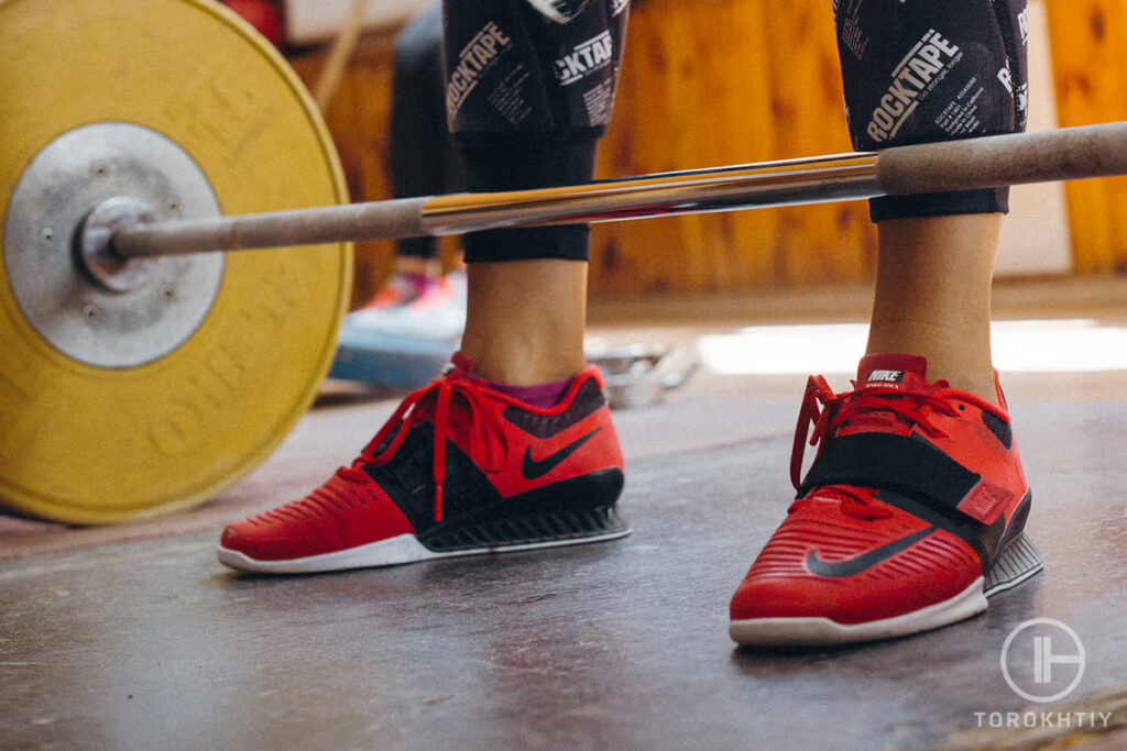 weightlifting shoes