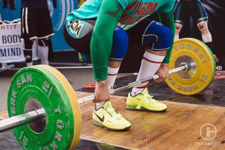 DIY Weightlifting Platforms: Getting Shredded at Home