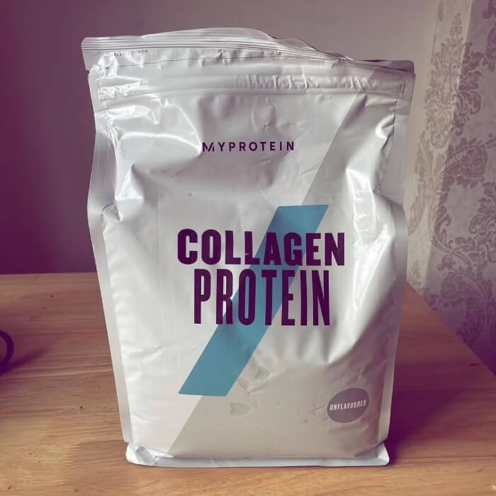 myprotein protein on table