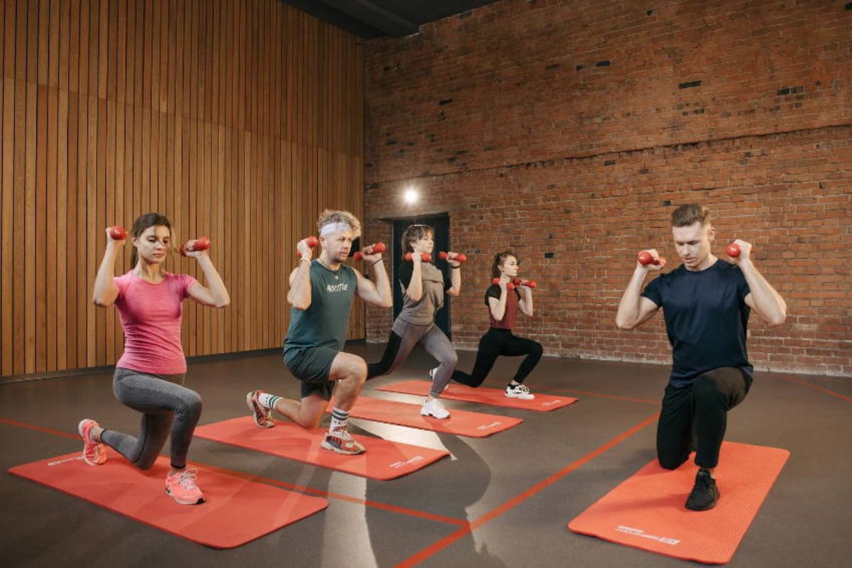 Exercising With Neoprene Dumbbells